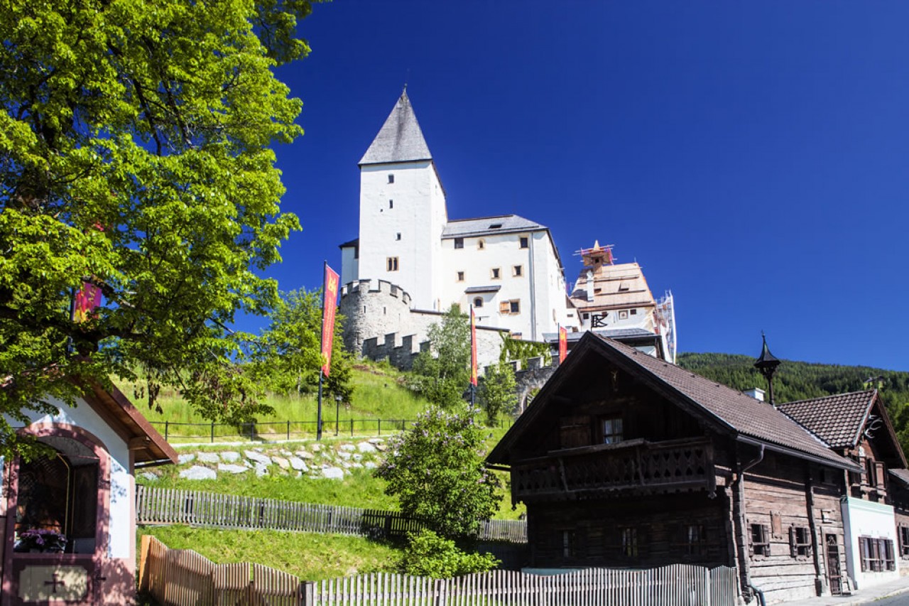 Mauterndorf Castle
